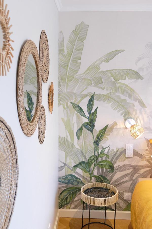 Les Agapanthes Bed & Breakfast Camphin-en-Pevele Bagian luar foto