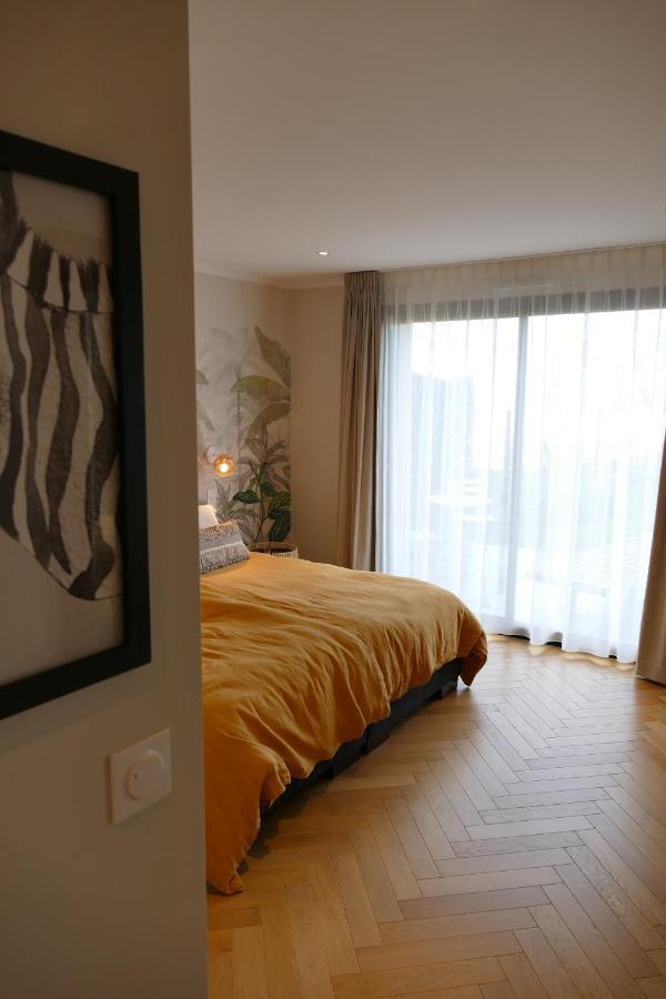 Les Agapanthes Bed & Breakfast Camphin-en-Pevele Bagian luar foto