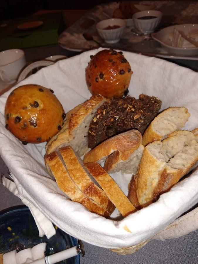 Les Agapanthes Bed & Breakfast Camphin-en-Pevele Bagian luar foto